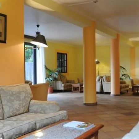 Valley View Encumeada Hotel 2*