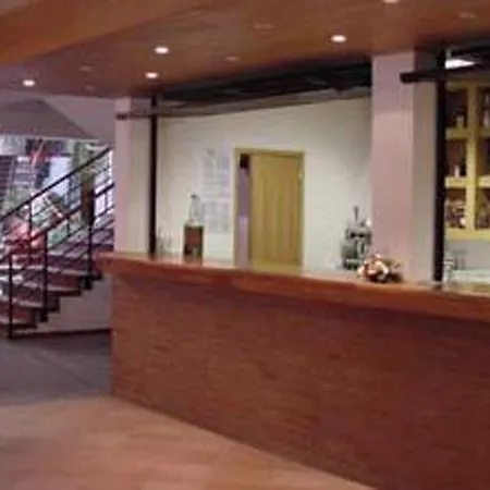 Valley View Encumeada Hotell 2*