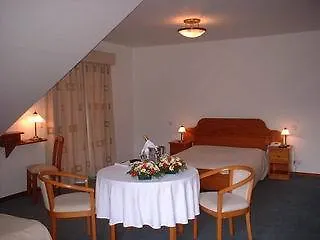 Отель Encumeada